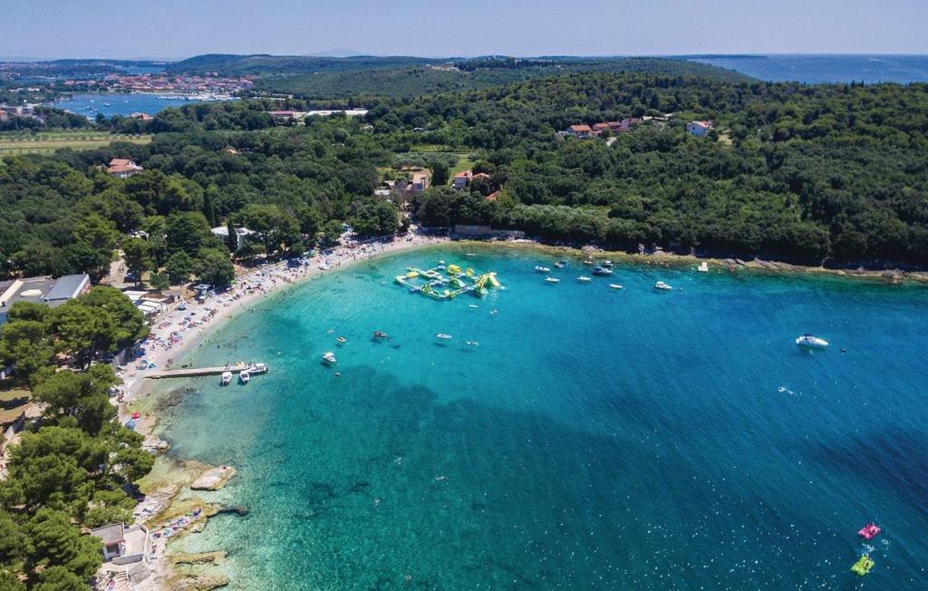 Krajcar Apartment Banjole Bagian luar foto